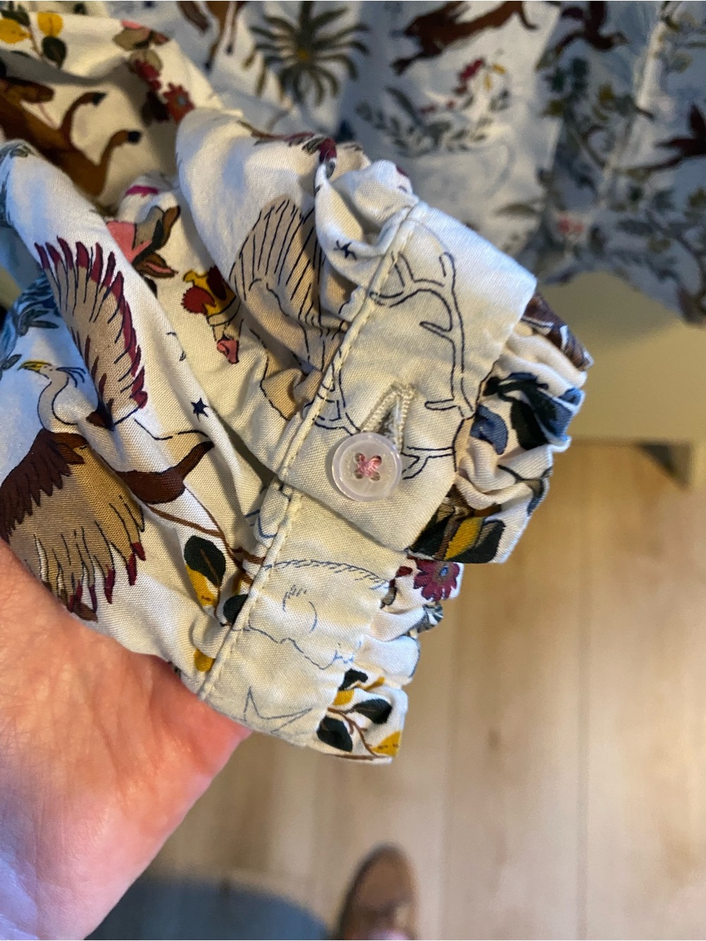 JOULES Kalina Woodland Blouse - Picture 3 of 6